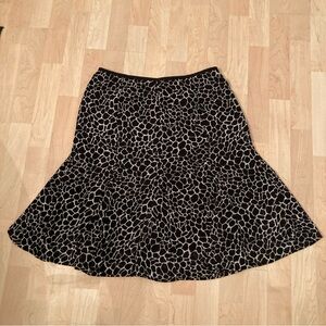Women’s Dana Buchman Black and Cream Animal Print Silk-like A-Line Skirt Size 10